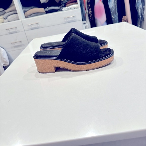 Vince Suede sandals size 38 - Picture 2 of 4